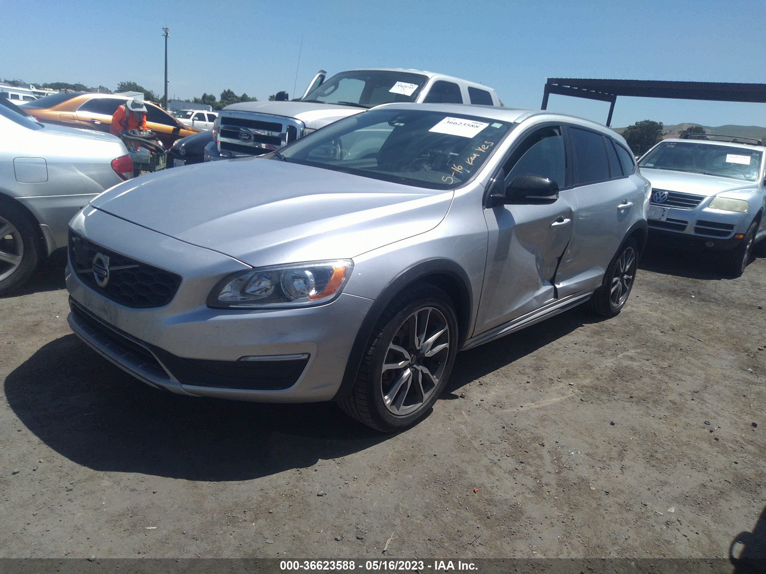 Photo 1 VIN: YV440MWK6H1025778 - VOLVO V60 