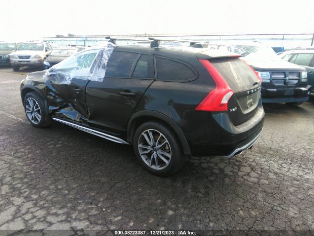 Photo 2 VIN: YV440MWK6H1038756 - VOLVO V60 CROSS COUNTRY 