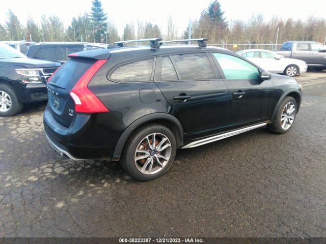 Photo 3 VIN: YV440MWK6H1038756 - VOLVO V60 CROSS COUNTRY 