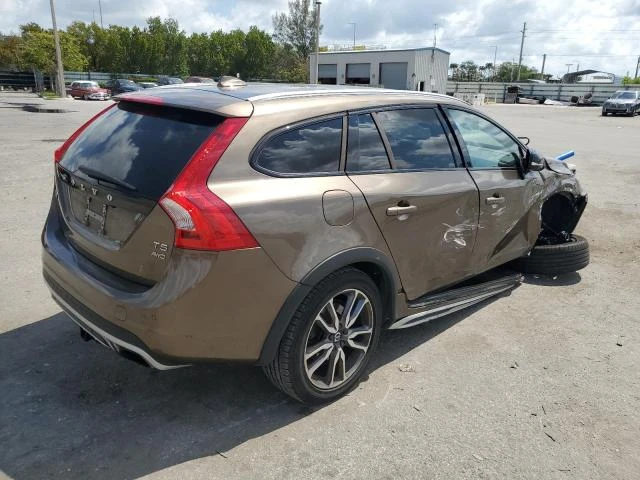 Photo 2 VIN: YV440MWK6J2059445 - VOLVO V60 CROSS 