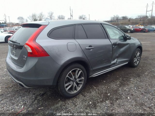 Photo 3 VIN: YV440MWK7J2053735 - VOLVO V60 CROSS COUNTRY 