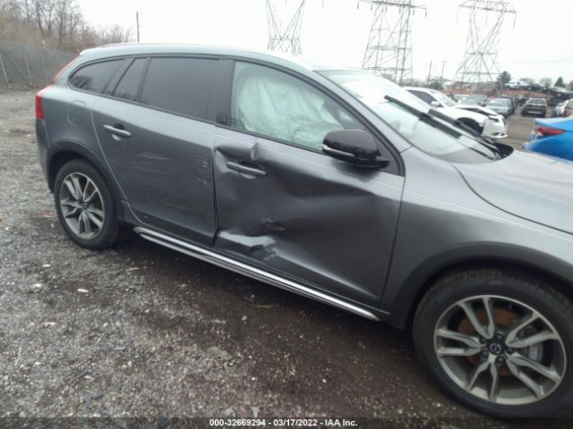 Photo 5 VIN: YV440MWK7J2053735 - VOLVO V60 CROSS COUNTRY 