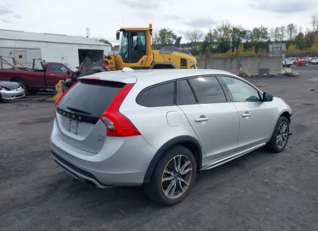 Photo 3 VIN: YV440MWK7J2057588 - VOLVO V60 