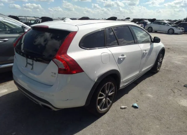 Photo 3 VIN: YV440MWK8J2056613 - VOLVO V60 CROSS COUNTRY 