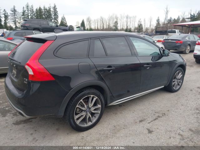 Photo 3 VIN: YV440MWKXJ2055592 - VOLVO V60CC 