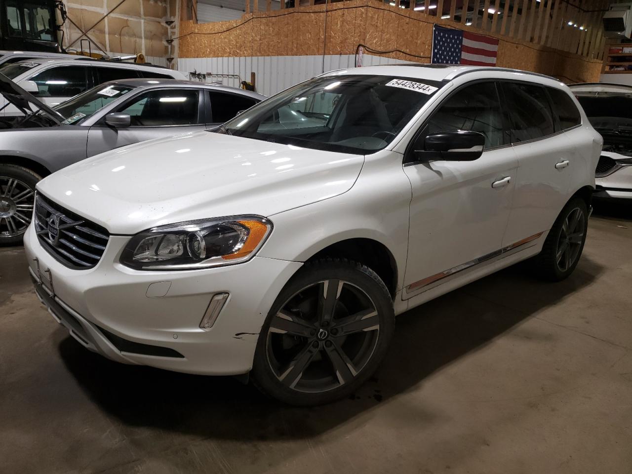 Photo 0 VIN: YV449MRR5H2167855 - VOLVO XC60 