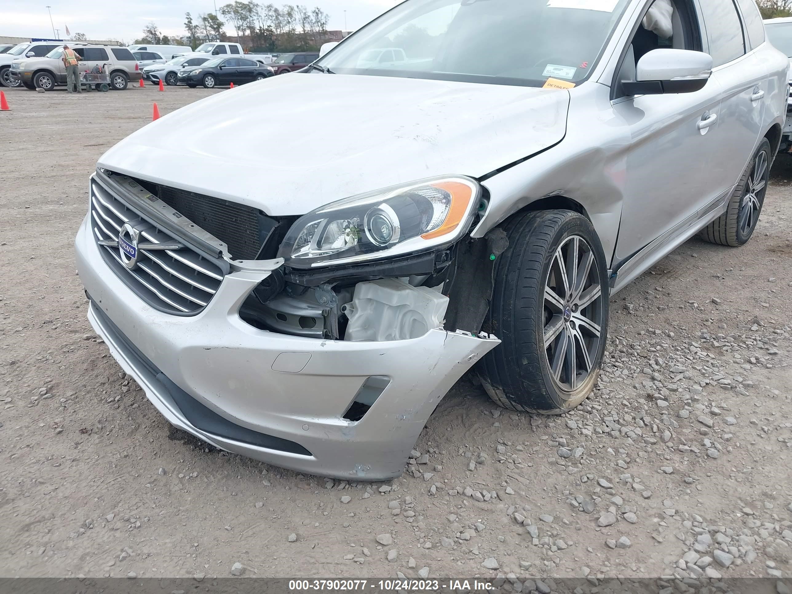 Photo 5 VIN: YV449MRU2H2116012 - VOLVO XC60 