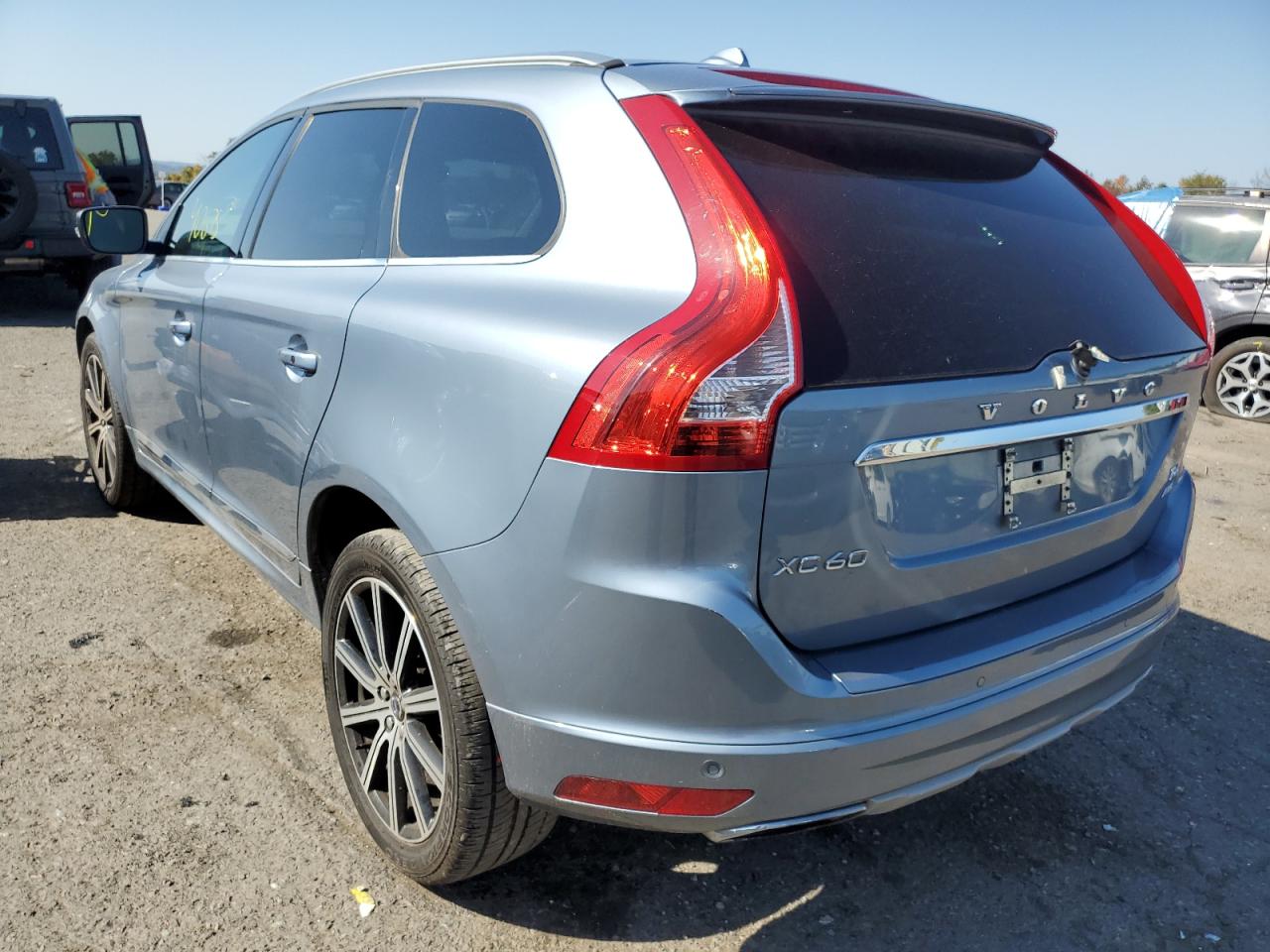 Photo 2 VIN: YV449MRU3H2101230 - VOLVO XC60 