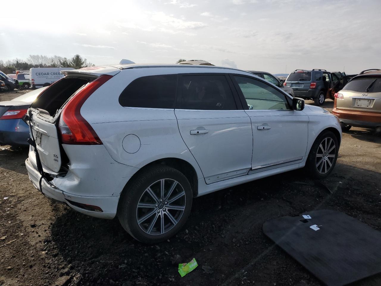 Photo 2 VIN: YV449MRUXH2173168 - VOLVO XC60 