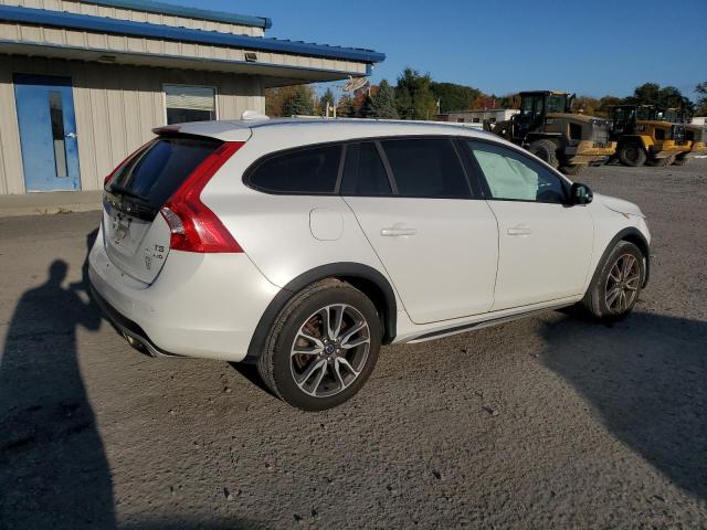 Photo 2 VIN: YV4612HK0G1006181 - VOLVO V60 CROSS 