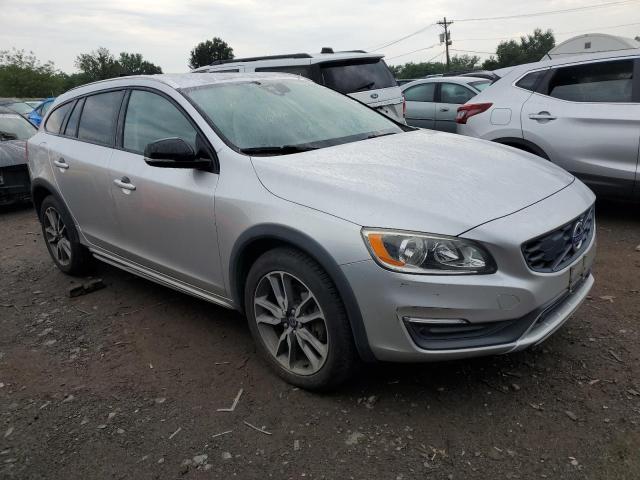 Photo 3 VIN: YV4612HK1F1000467 - VOLVO V60 CROSS 