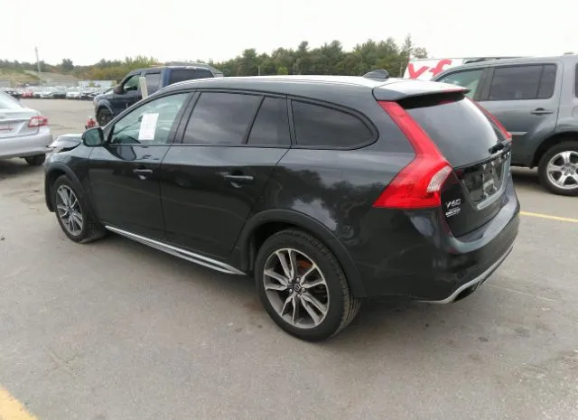 Photo 2 VIN: YV4612HK1F1001702 - VOLVO V60 CROSS COUNTRY 