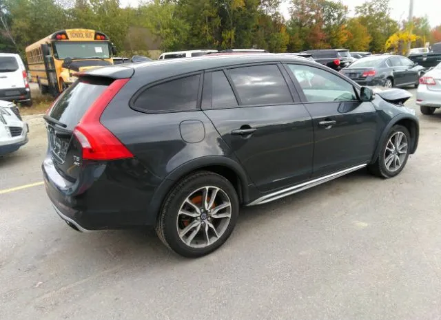 Photo 3 VIN: YV4612HK1F1001702 - VOLVO V60 CROSS COUNTRY 