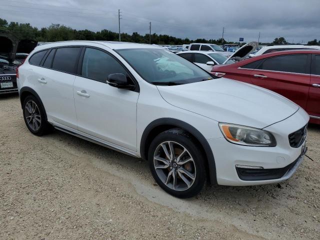 Photo 3 VIN: YV4612HK3F1002060 - VOLVO V60 CROSS 