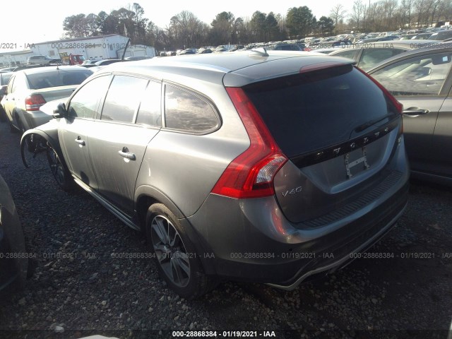 Photo 2 VIN: YV4612HK5G1008931 - VOLVO V60 CROSS COUNTRY 