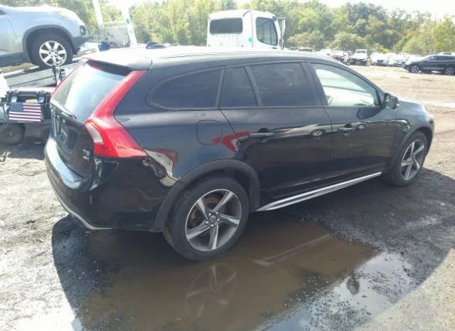 Photo 3 VIN: YV4612HK7G1003035 - VOLVO V60 CROSS COUNTRY 