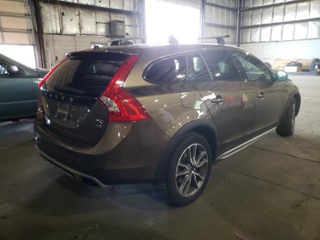 Photo 3 VIN: YV4612HKXF1000385 - VOLVO V60 CROSS 