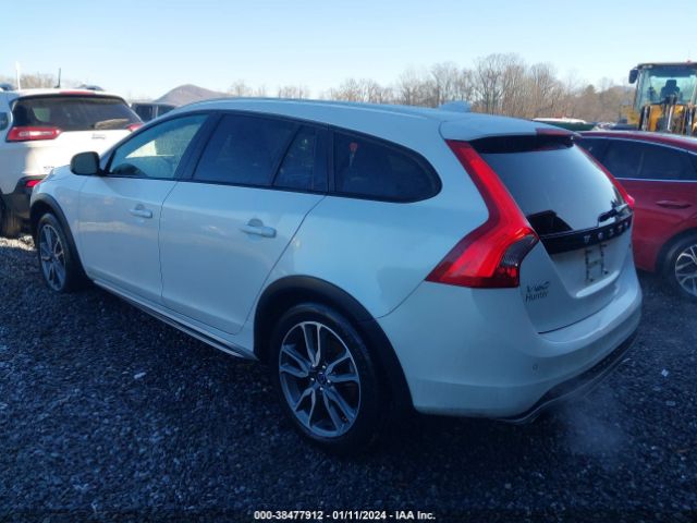 Photo 2 VIN: YV4612HM5G1007635 - VOLVO V60 CROSS COUNTRY 