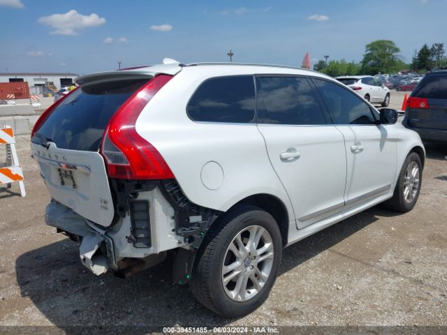 Photo 3 VIN: YV4612RK8G2783670 - VOLVO XC60 