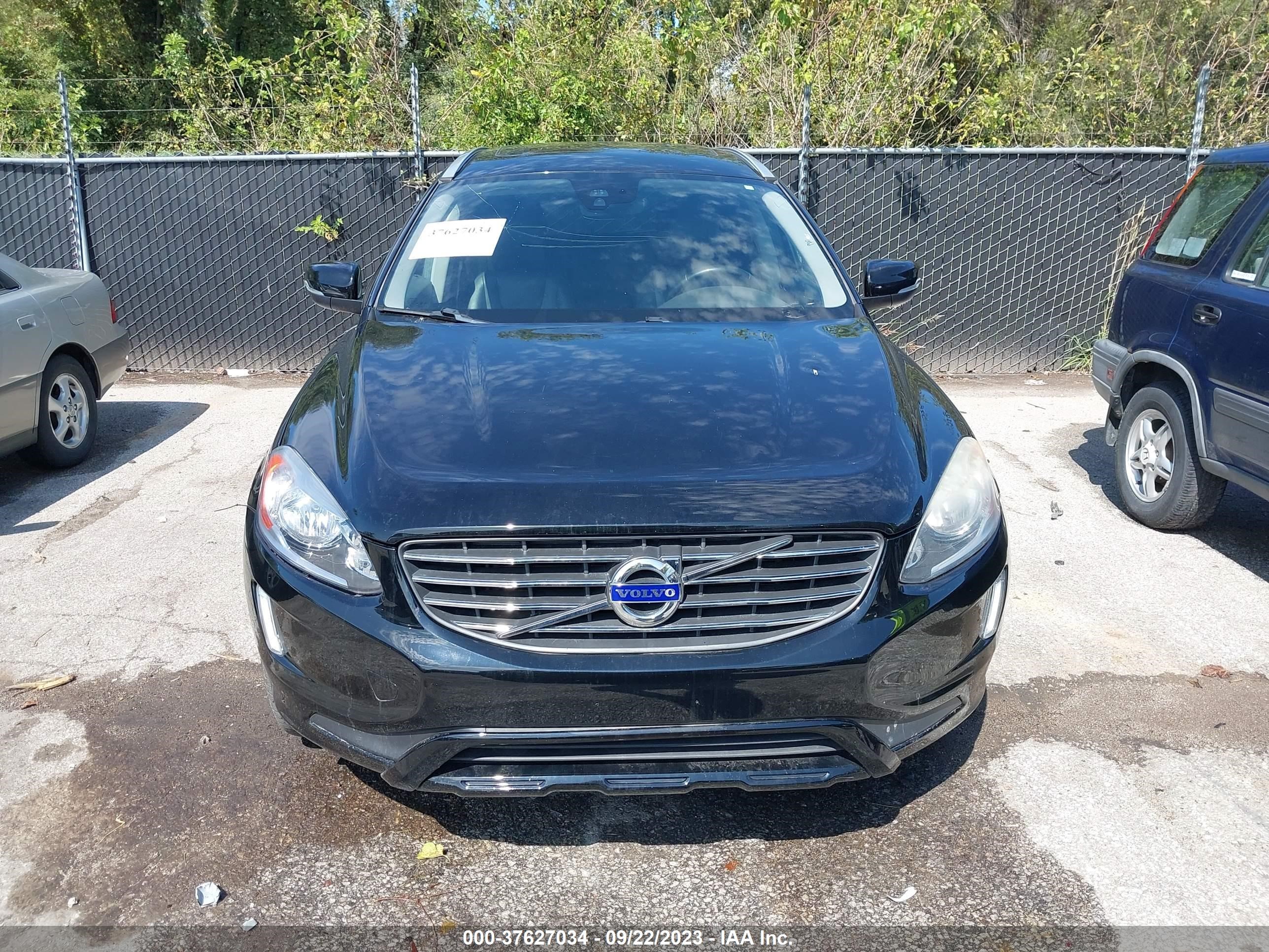 Photo 11 VIN: YV4612RKXG2782648 - VOLVO XC60 