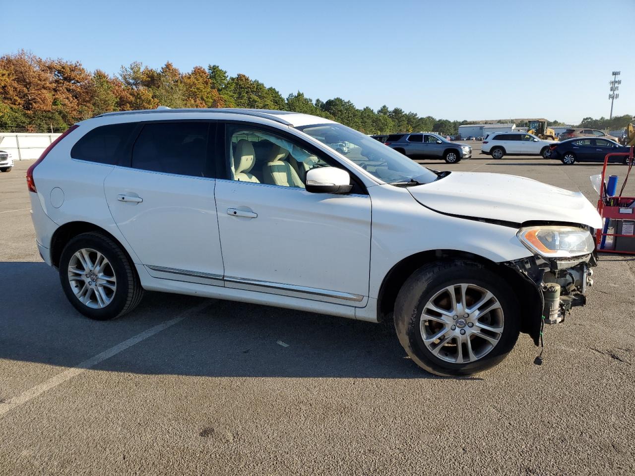 Photo 3 VIN: YV4612RKXG2842363 - VOLVO XC60 