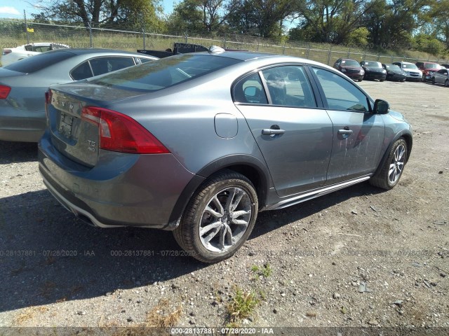 Photo 3 VIN: YV4612UM9G2001028 - VOLVO S60 CROSS COUNTRY 