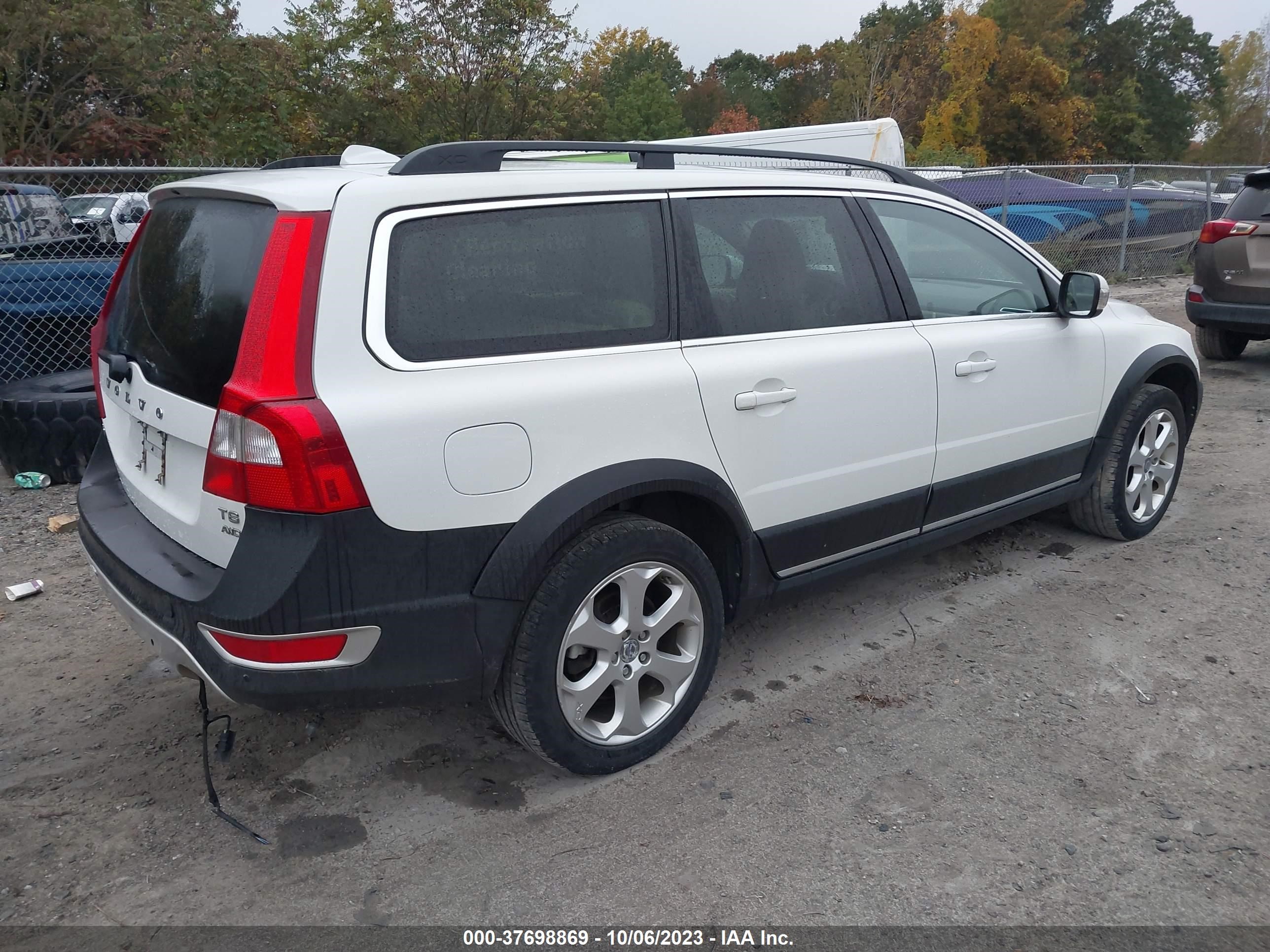 Photo 3 VIN: YV4902BZ5B1111555 - VOLVO XC70 