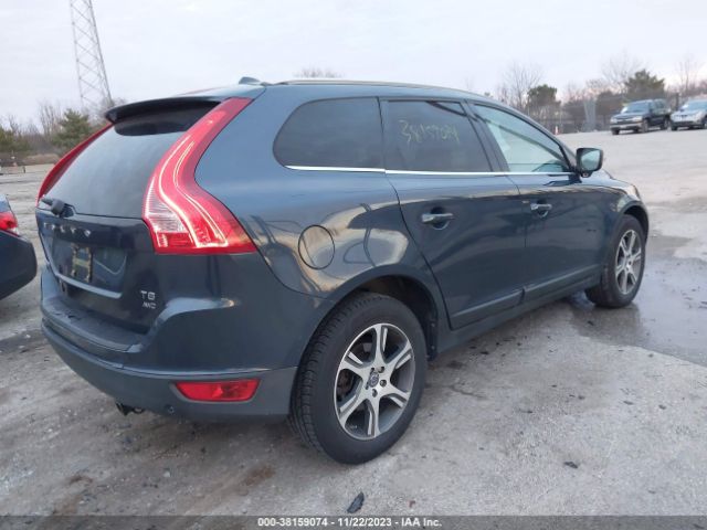 Photo 3 VIN: YV4902DZ3B2172720 - VOLVO XC60 