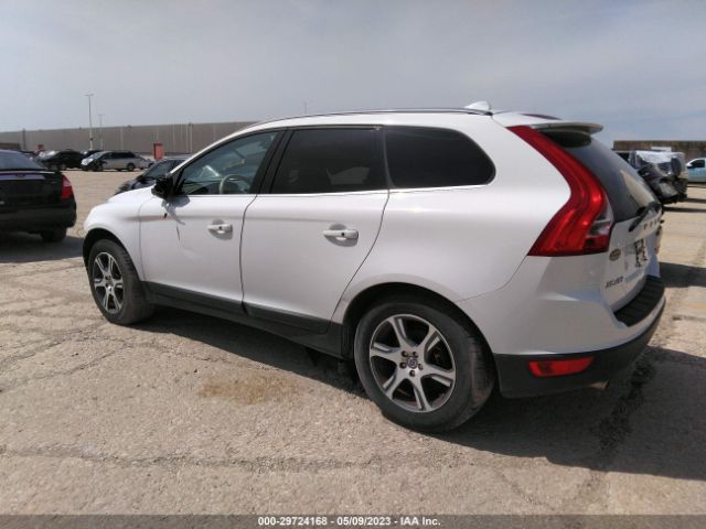 Photo 2 VIN: YV4902DZ3D2423643 - VOLVO XC60 