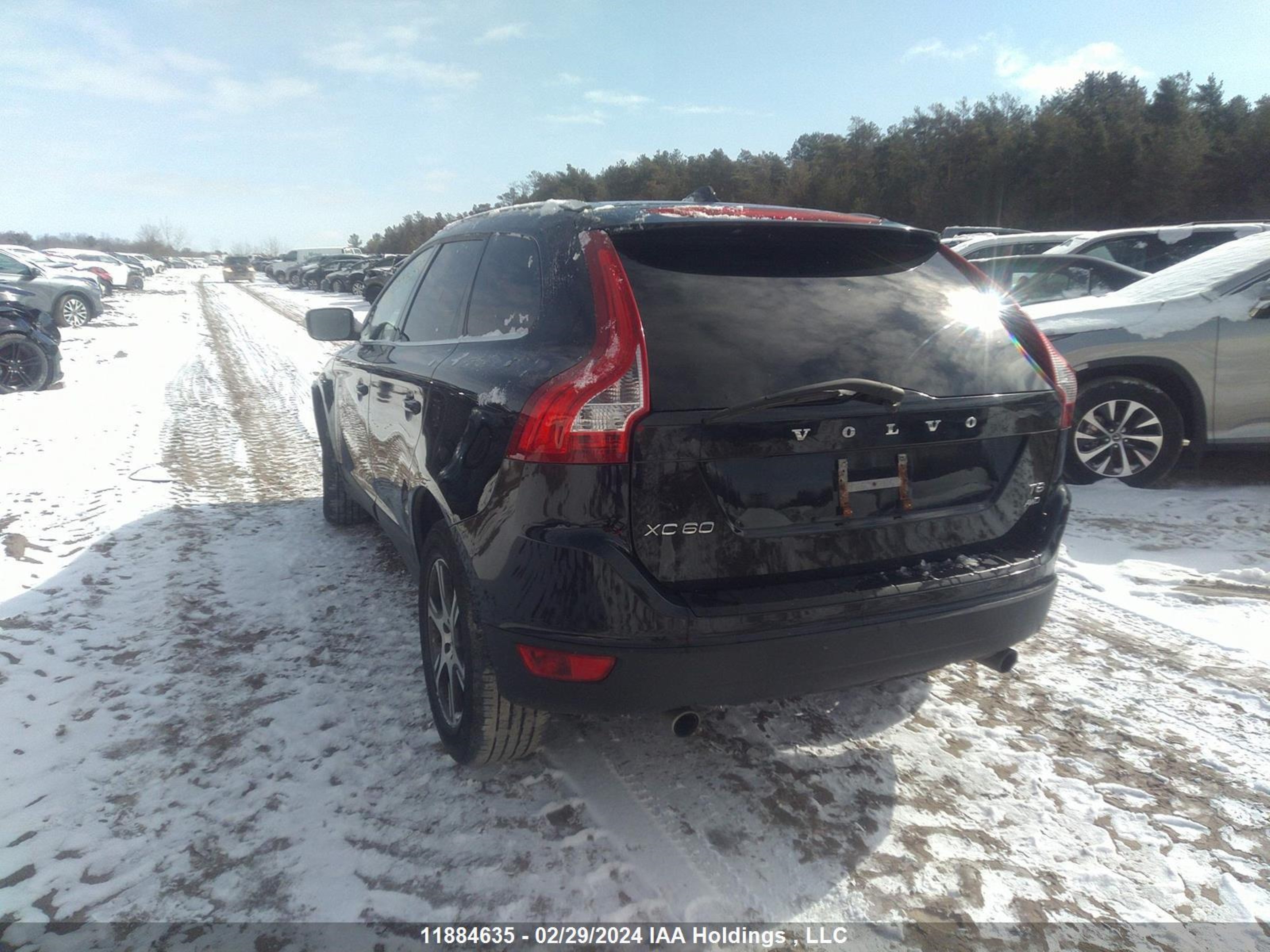 Photo 2 VIN: YV4902DZ4C2324974 - VOLVO XC60 