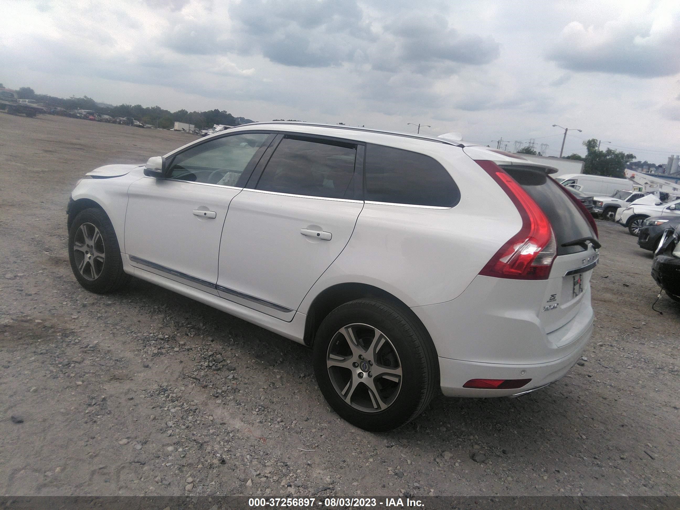 Photo 2 VIN: YV4902DZ4E2512168 - VOLVO XC60 