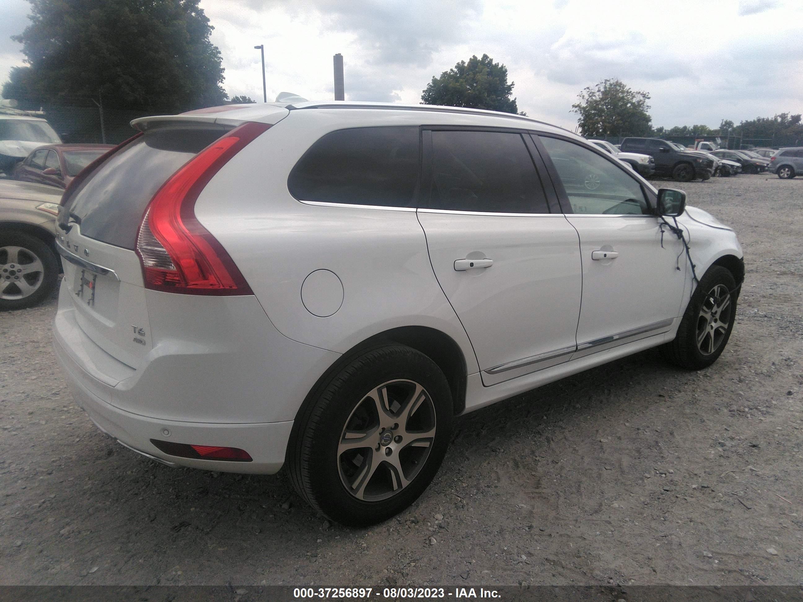 Photo 3 VIN: YV4902DZ4E2512168 - VOLVO XC60 