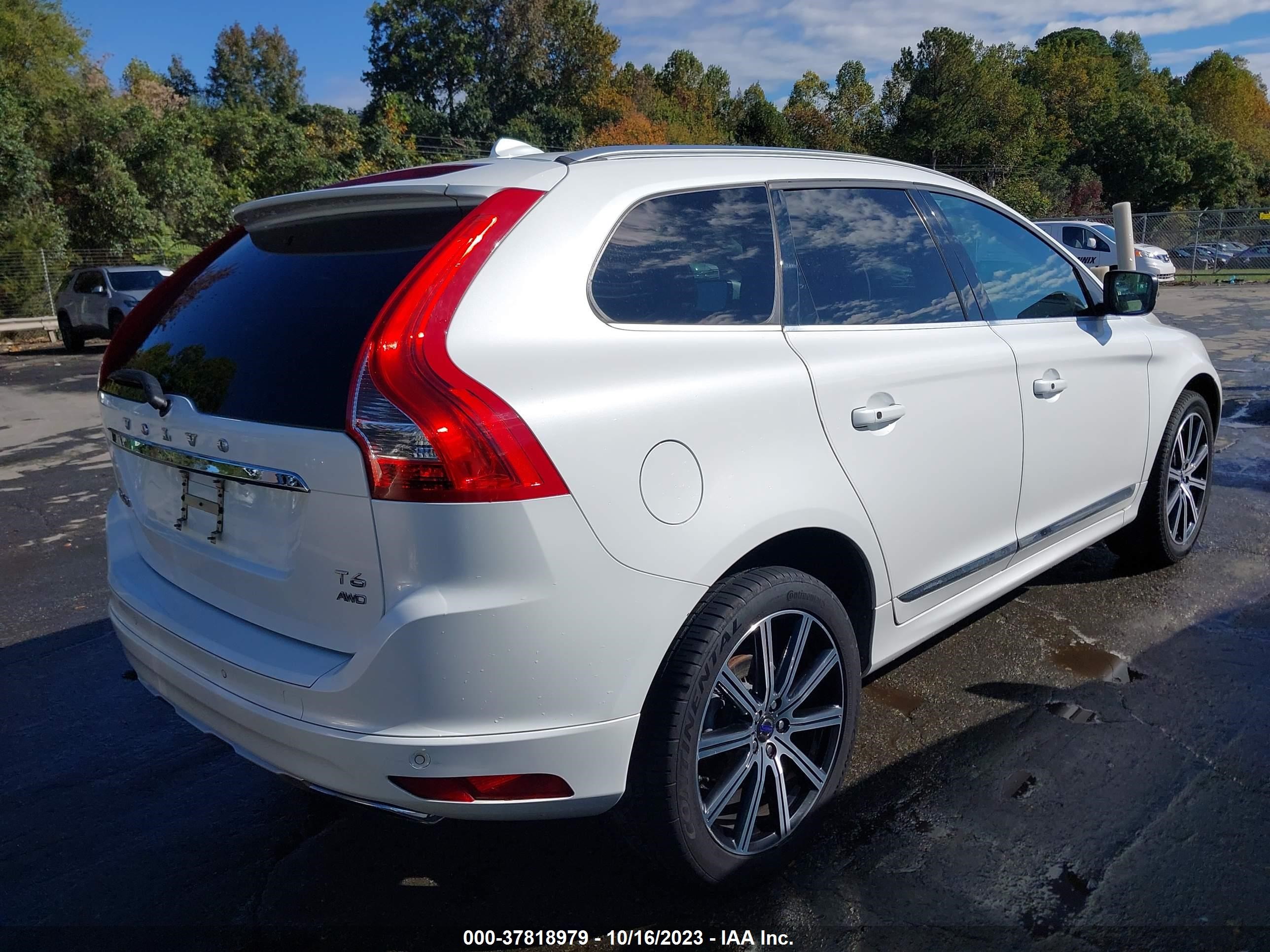 Photo 3 VIN: YV4902DZ4E2550290 - VOLVO XC60 