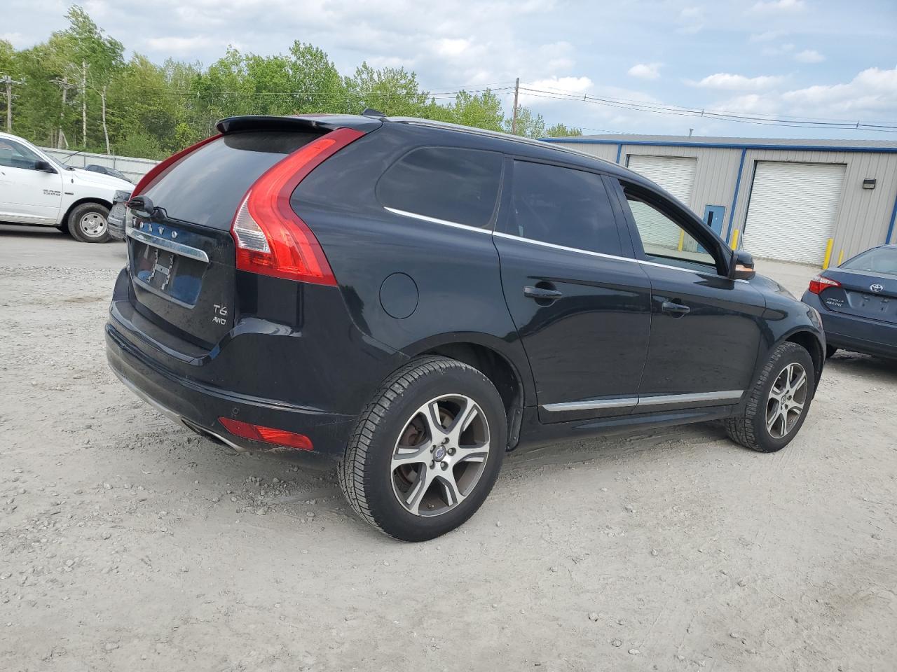 Photo 2 VIN: YV4902RD8F2603040 - VOLVO XC60 