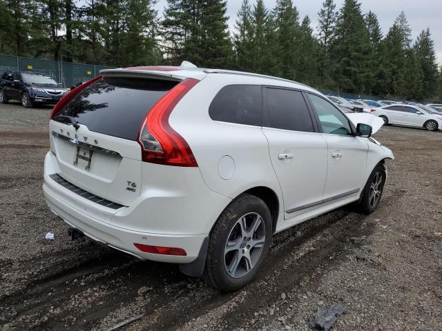 Photo 2 VIN: YV4902RK2F2729943 - VOLVO XC60 