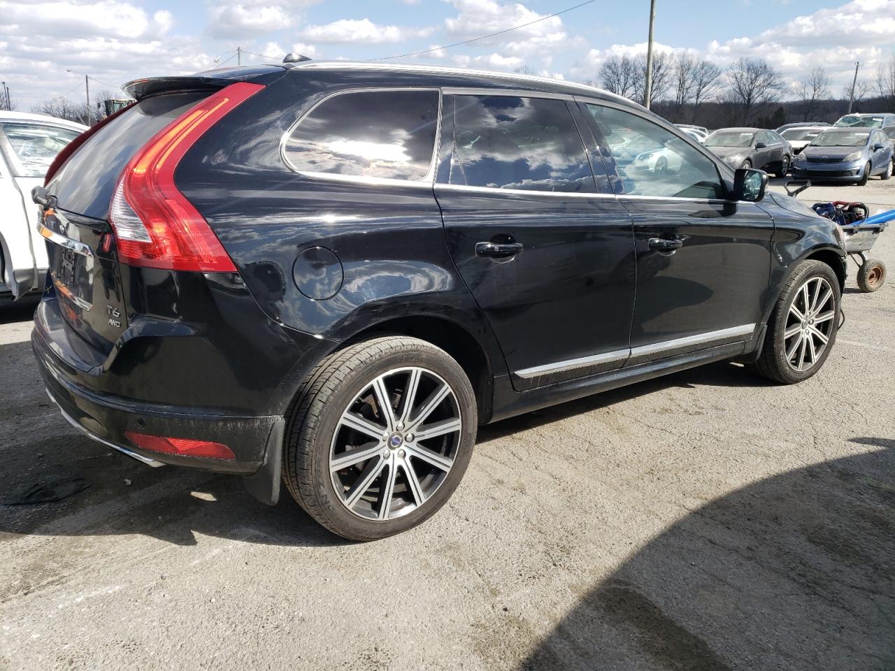 Photo 2 VIN: YV4902RK9F2760008 - VOLVO XC60 