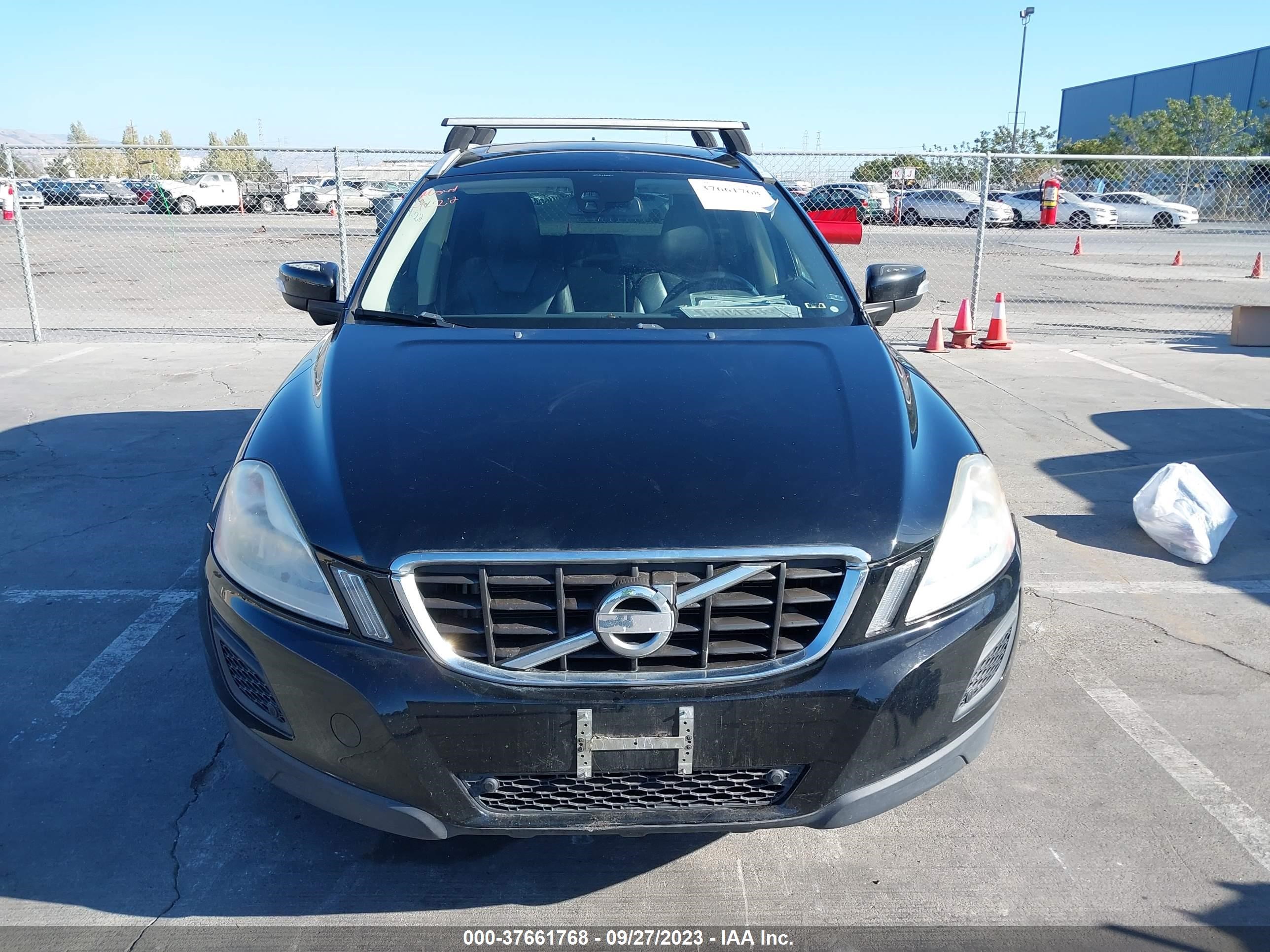 Photo 11 VIN: YV4940DL4B2186906 - VOLVO XC60 