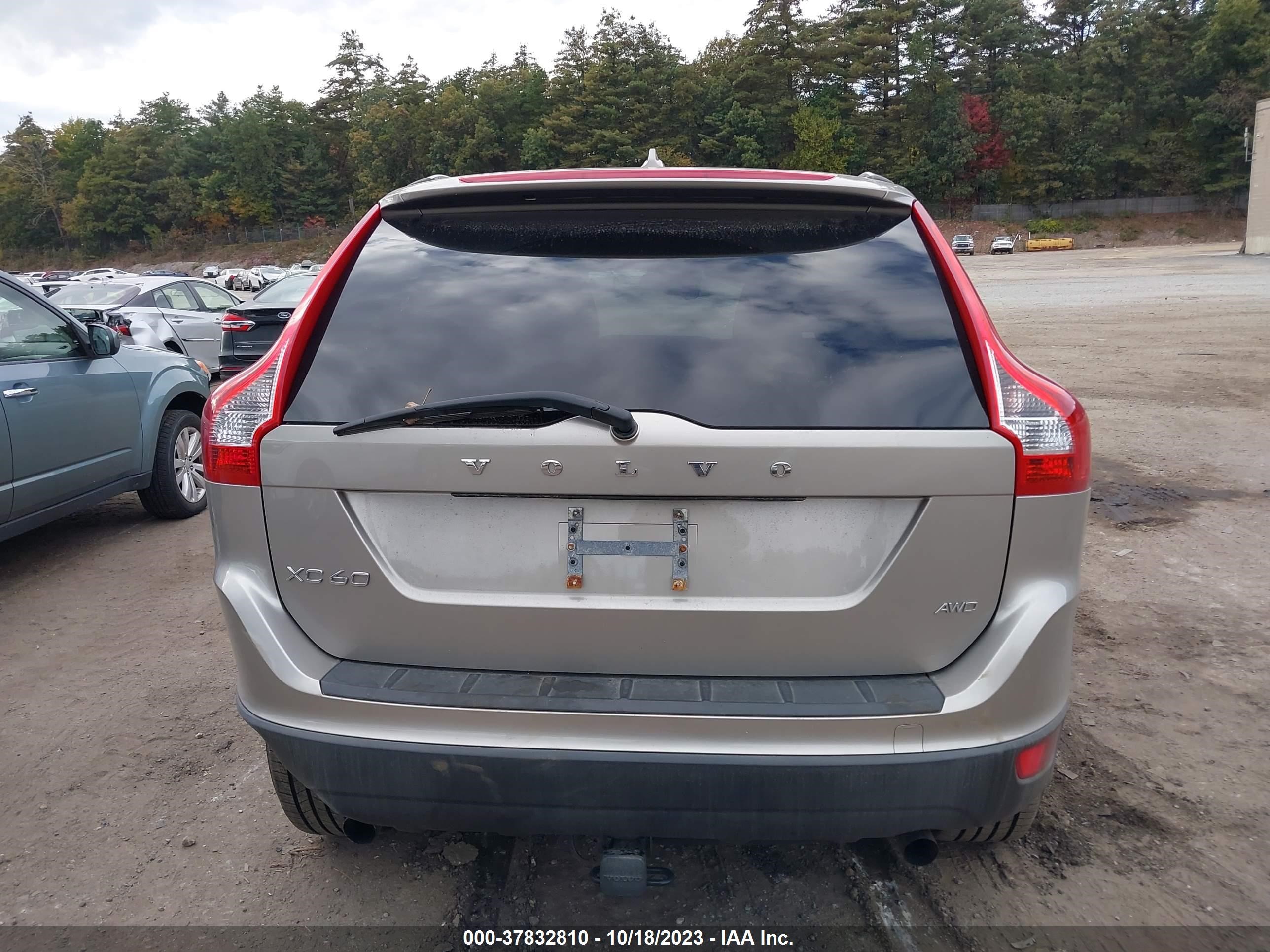 Photo 14 VIN: YV4940DZ0D2386401 - VOLVO XC60 