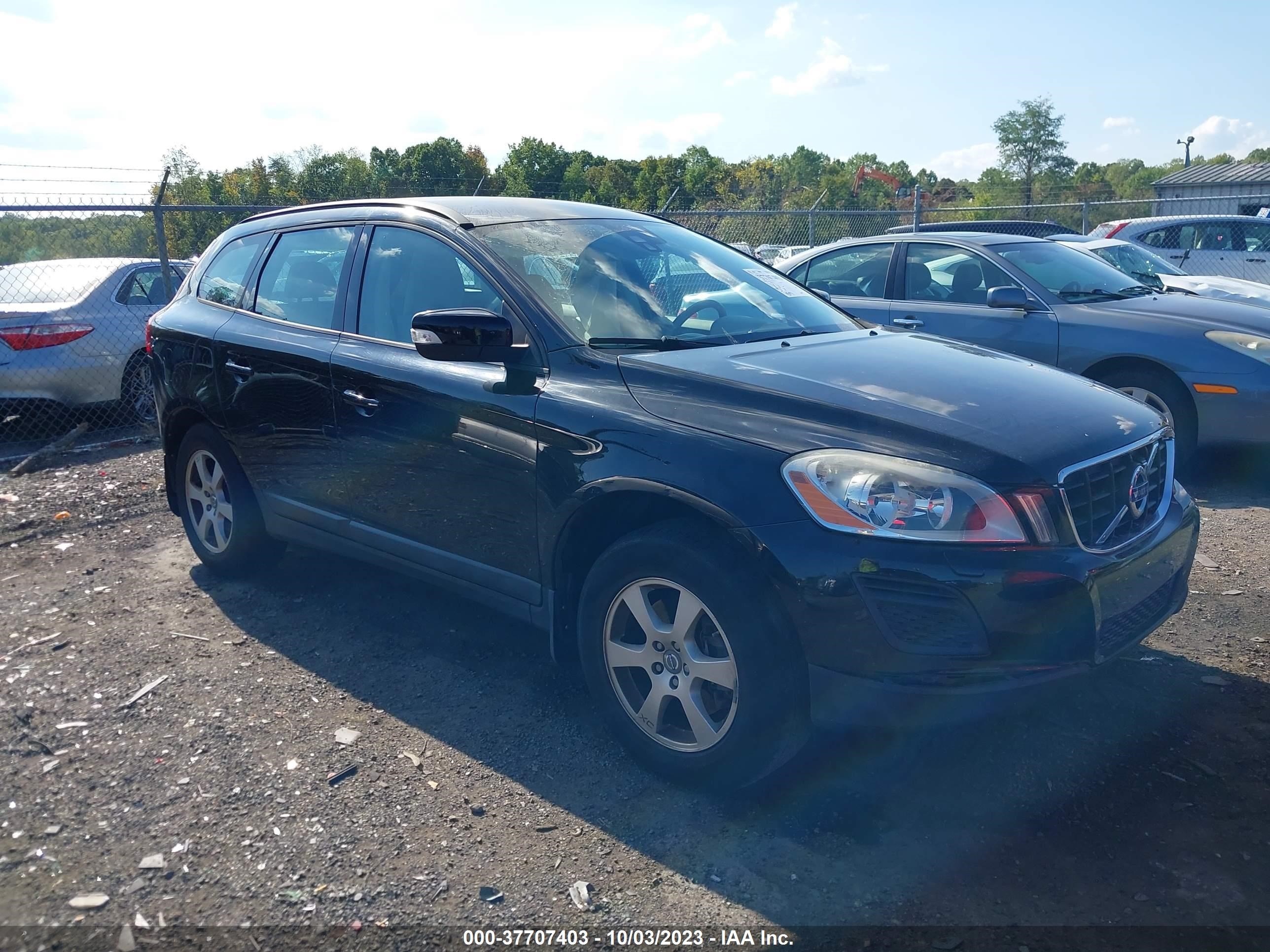 Photo 0 VIN: YV4940DZ1B2176726 - VOLVO XC60 