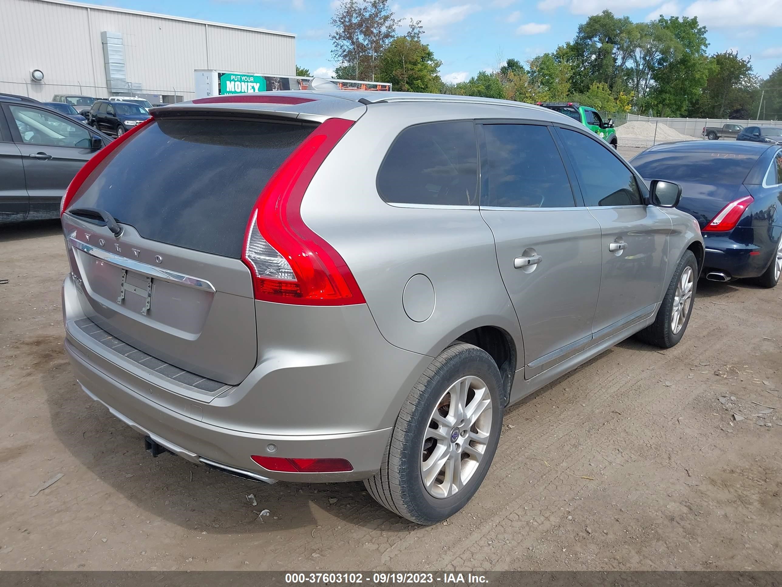 Photo 3 VIN: YV4952DL4E2515908 - VOLVO XC60 