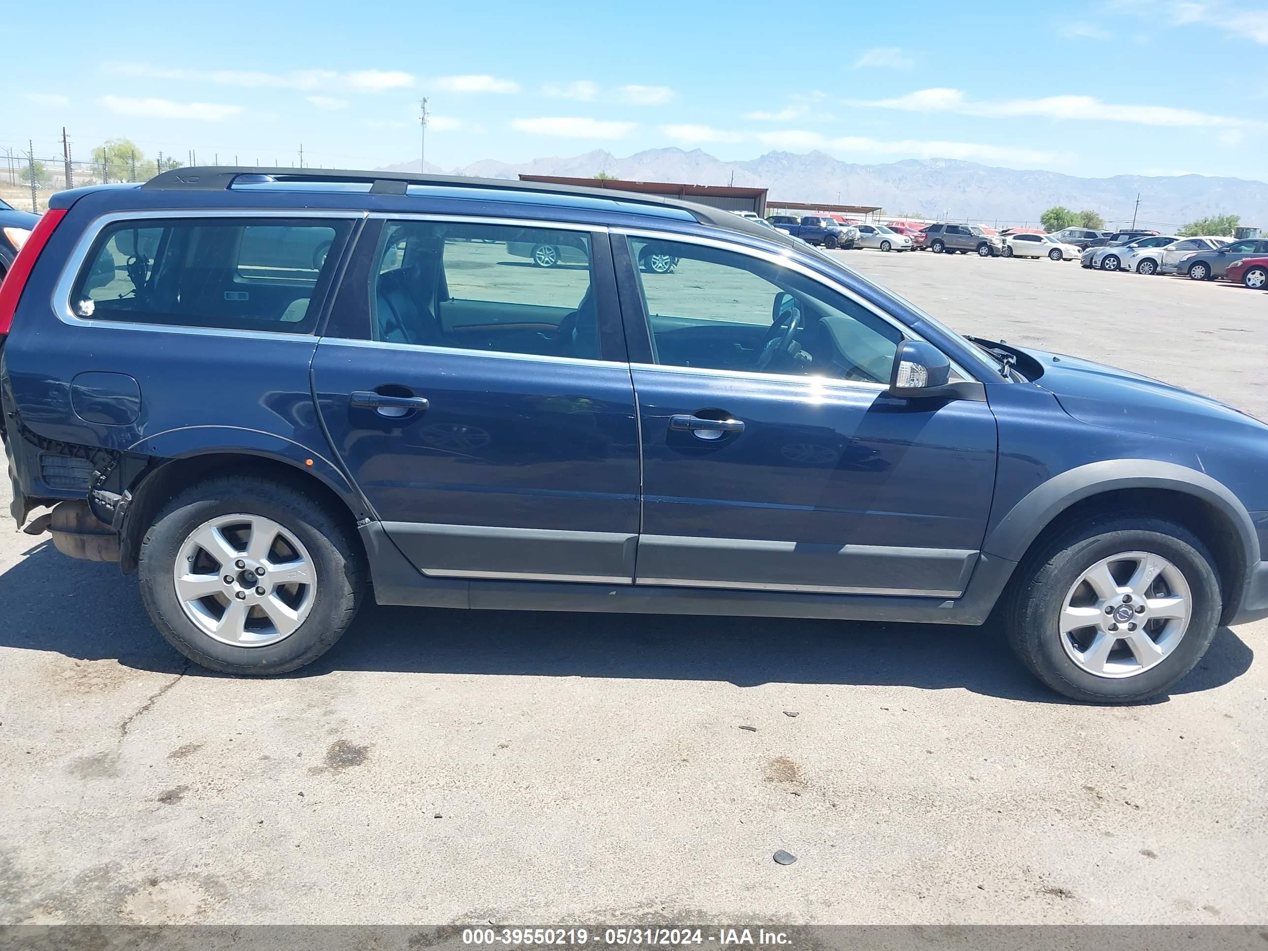 Photo 13 VIN: YV4960BZ8A1082778 - VOLVO XC70 