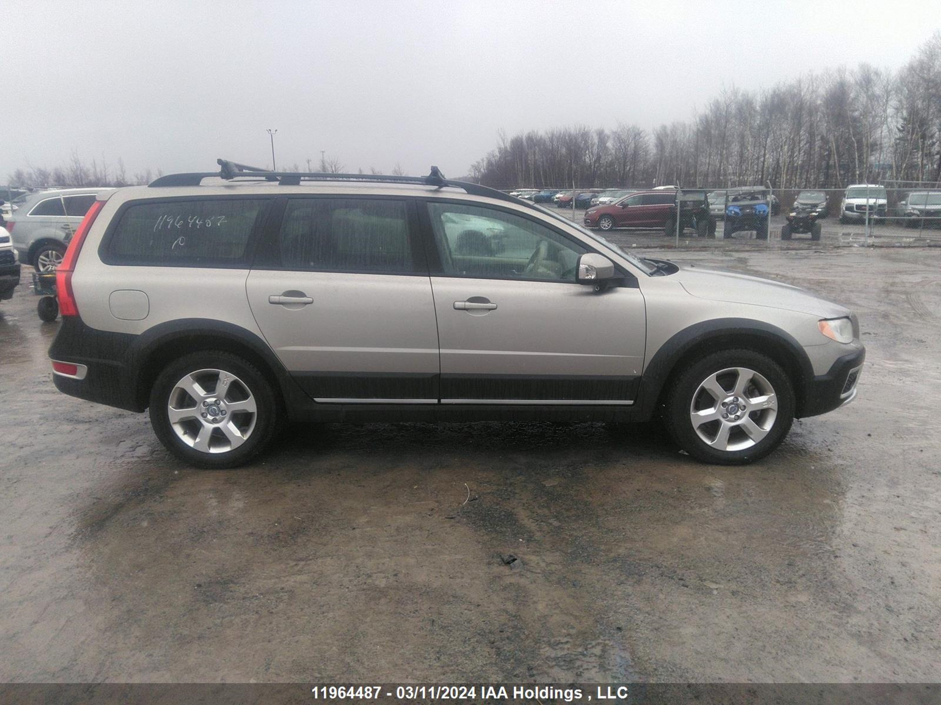 Photo 13 VIN: YV4982BZ8A1087646 - VOLVO XC70 