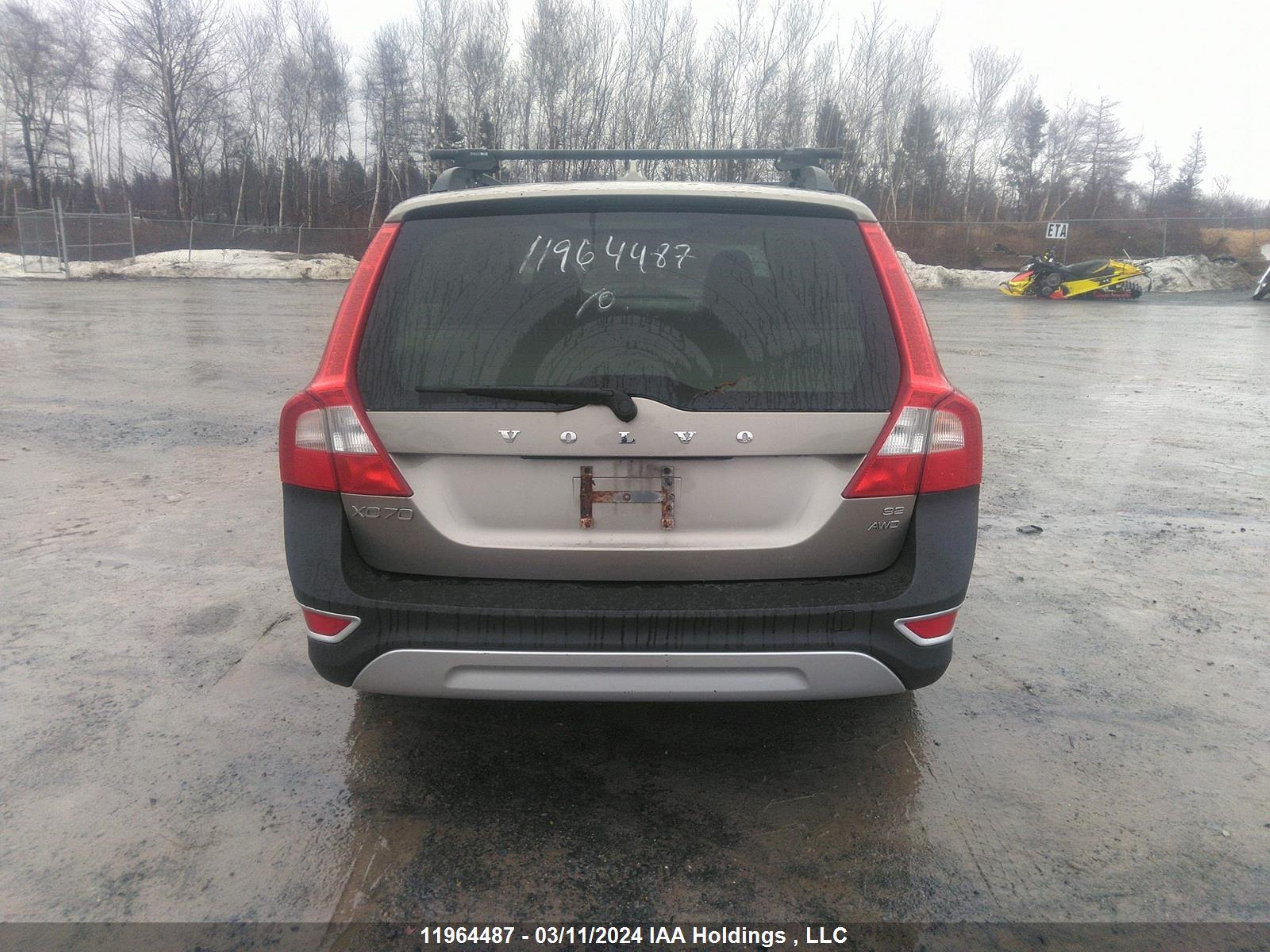 Photo 16 VIN: YV4982BZ8A1087646 - VOLVO XC70 