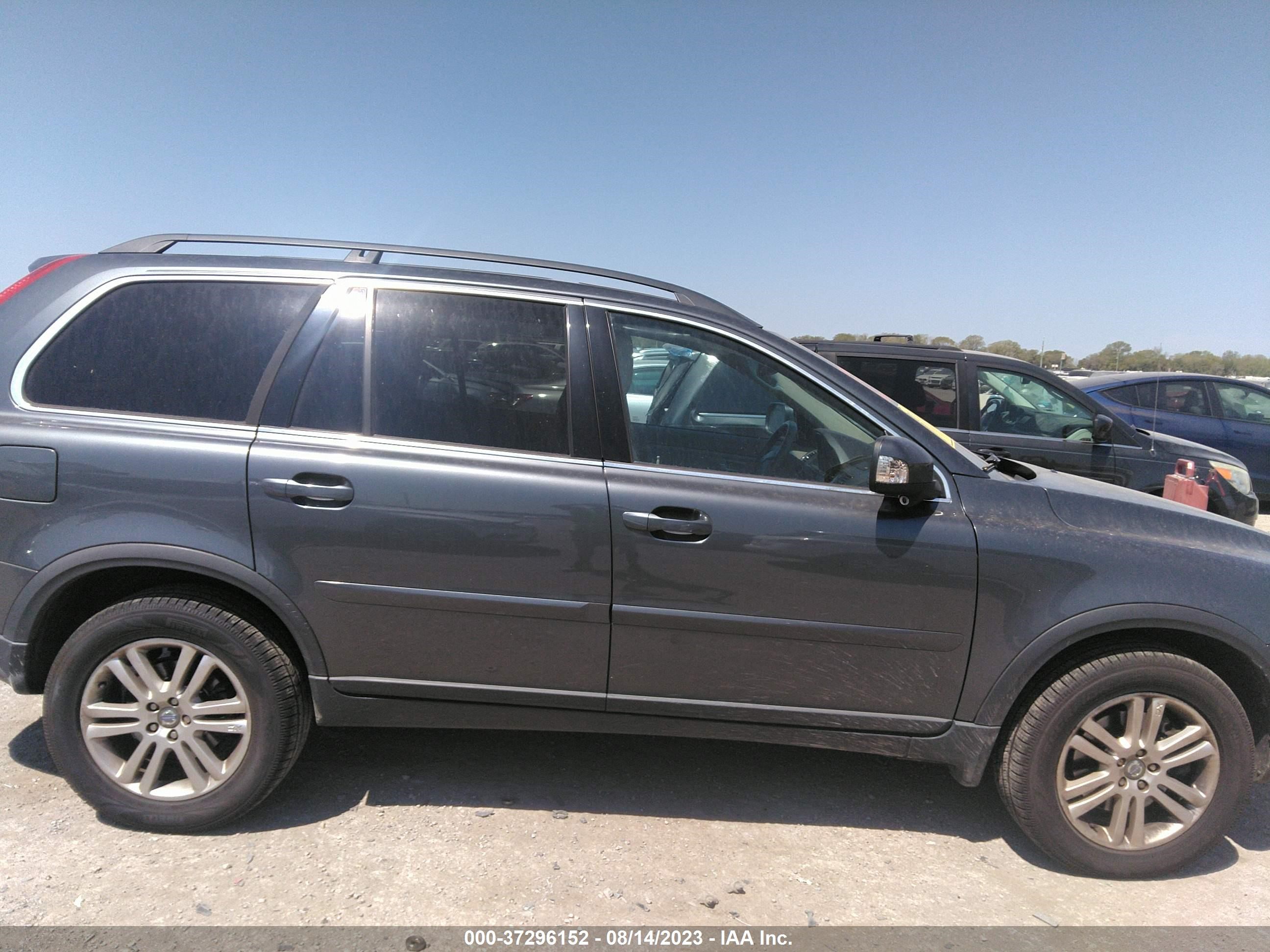 Photo 12 VIN: YV4982CZ7A1543215 - VOLVO XC90 