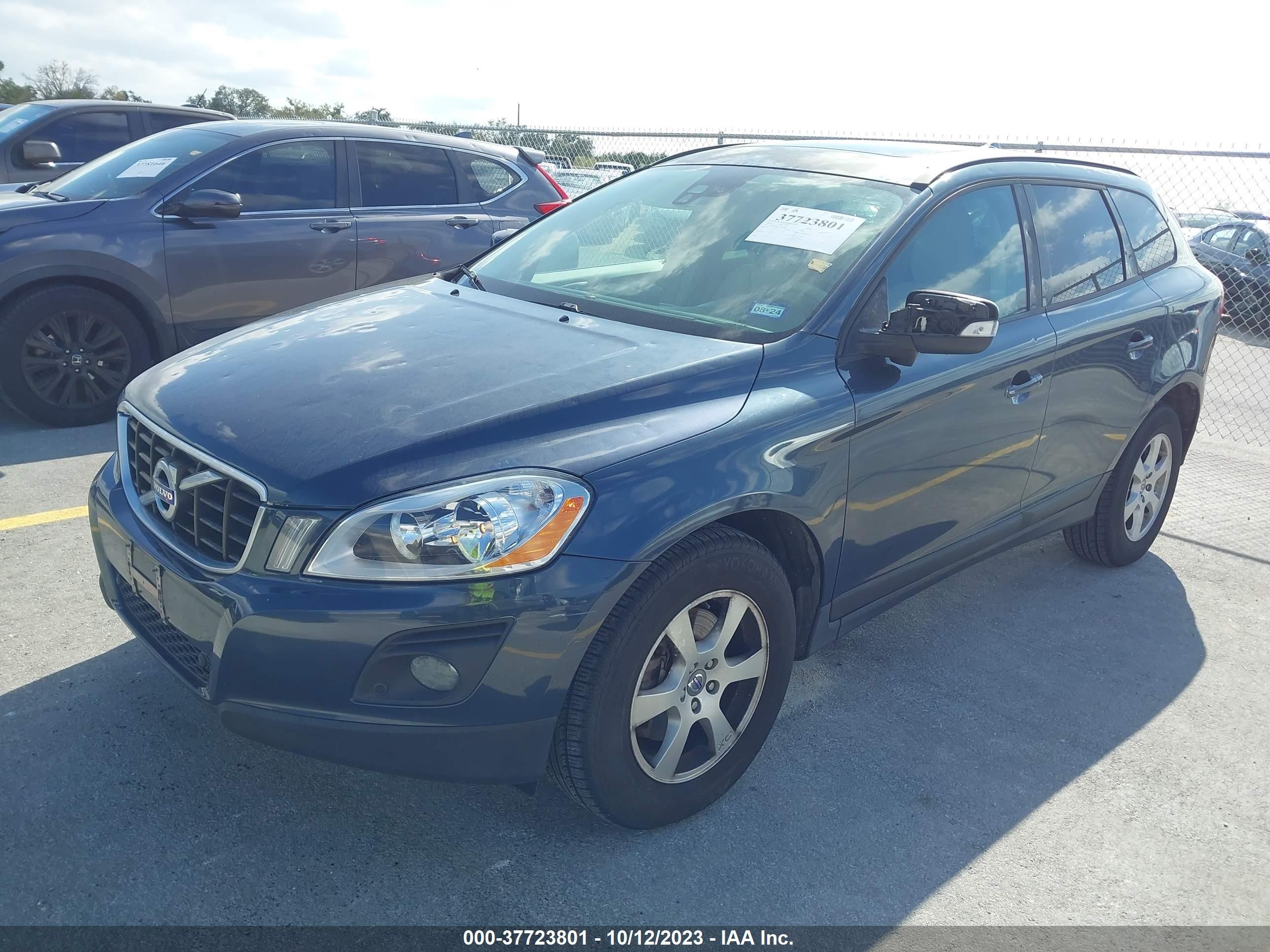 Photo 1 VIN: YV4982DL5A2122467 - VOLVO XC60 