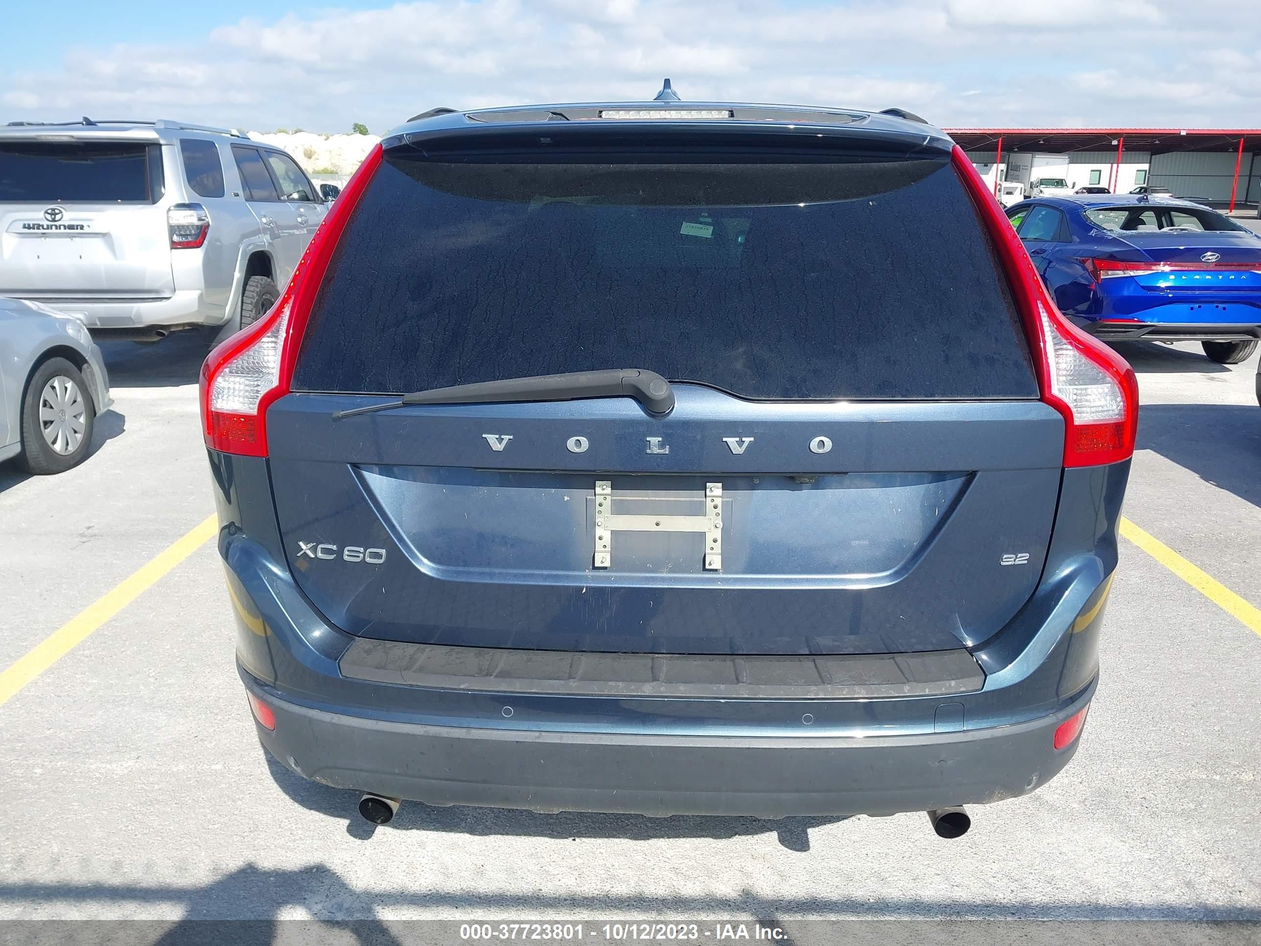 Photo 15 VIN: YV4982DL5A2122467 - VOLVO XC60 