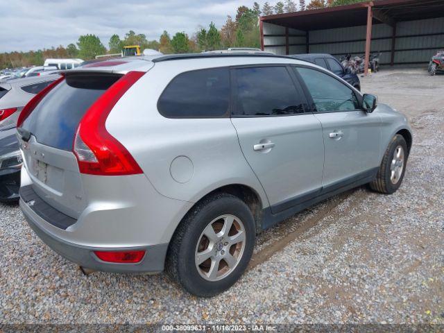 Photo 3 VIN: YV4982DL6A2084070 - VOLVO XC60 