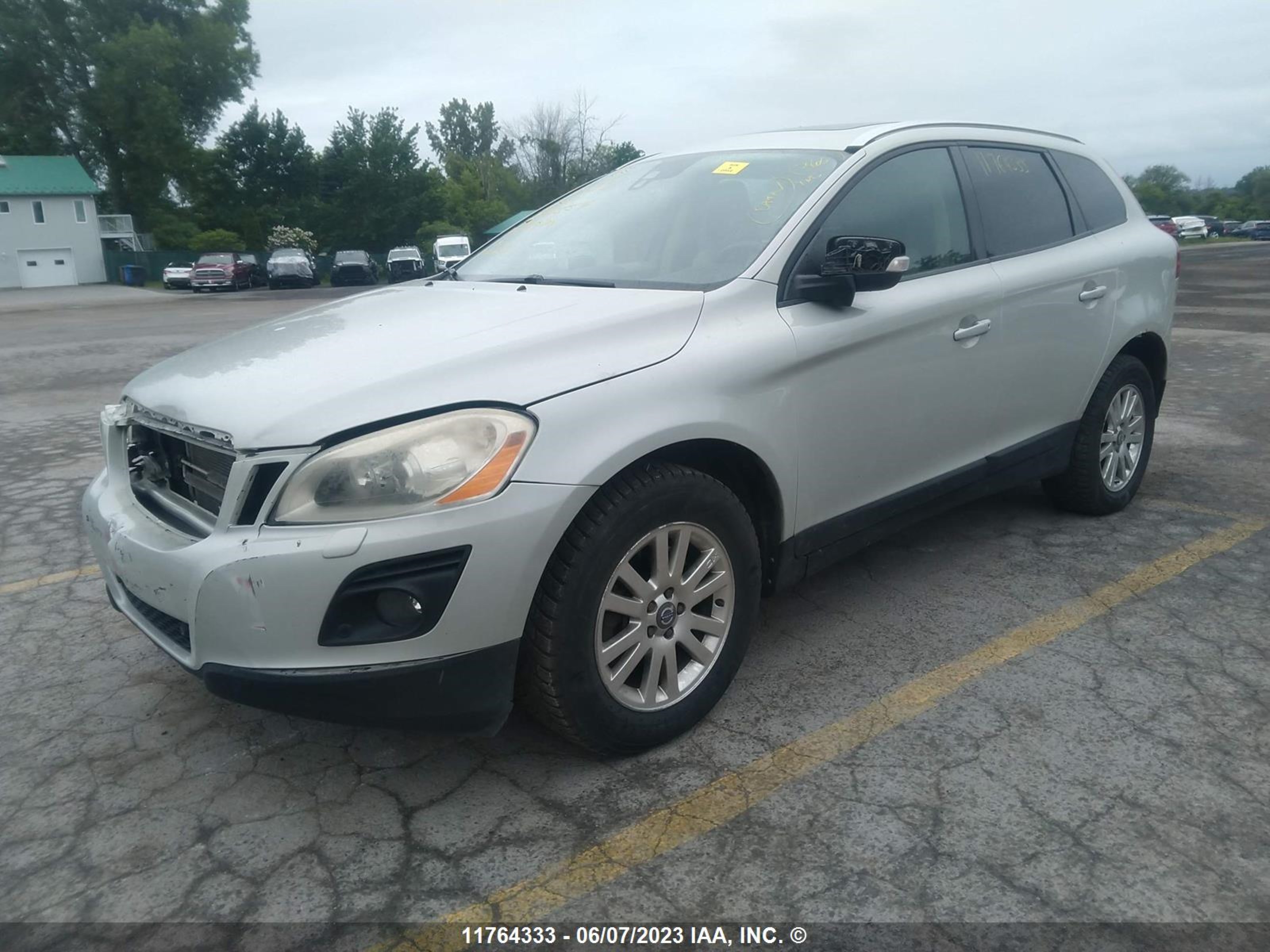 Photo 1 VIN: YV4982DZ3A2104554 - VOLVO XC60 