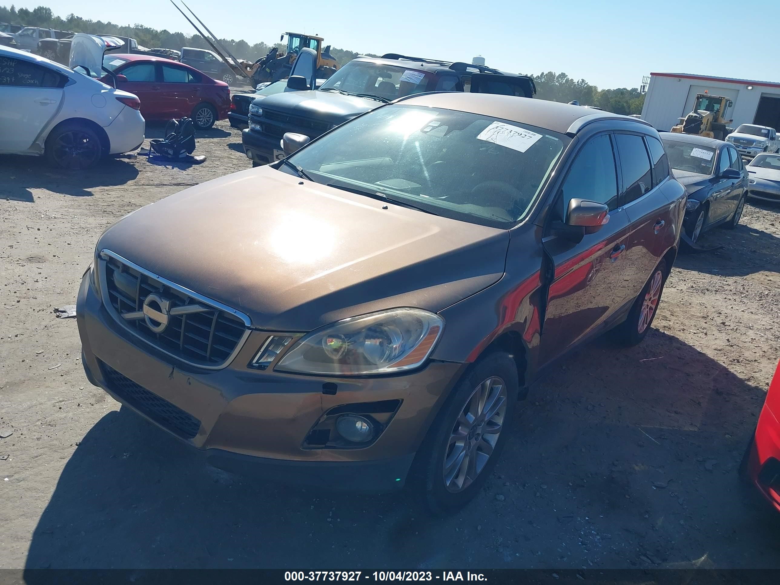 Photo 1 VIN: YV4992DZ2A2113825 - VOLVO XC60 