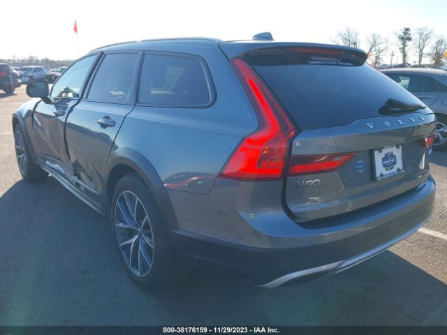 Photo 2 VIN: YV4A22NL0J1024885 - VOLVO V90 CROSS COUNTRY 